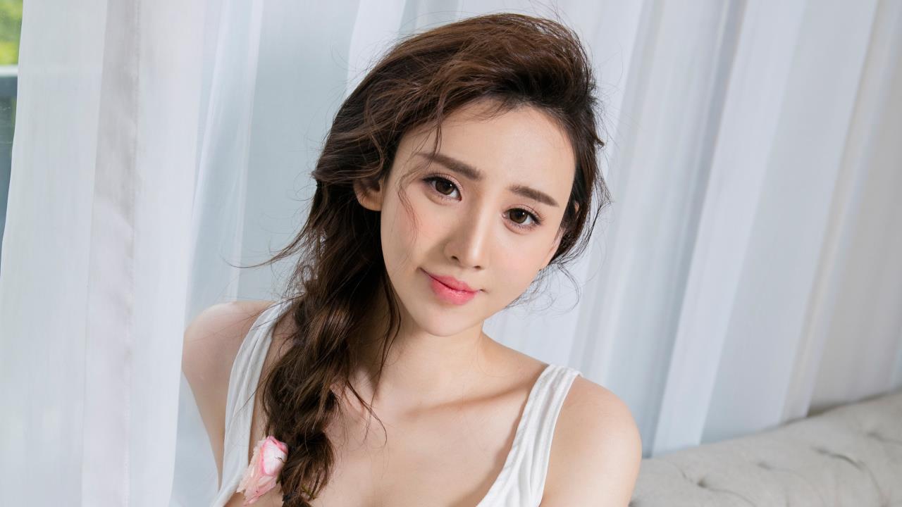 天堂在线中文在线新版:  独家福利放送，精彩不容错过