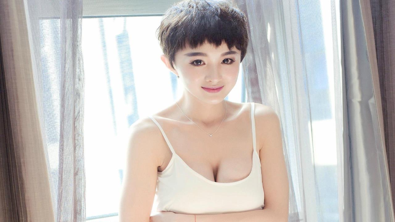 后入胡桃：超越传统的性爱体验